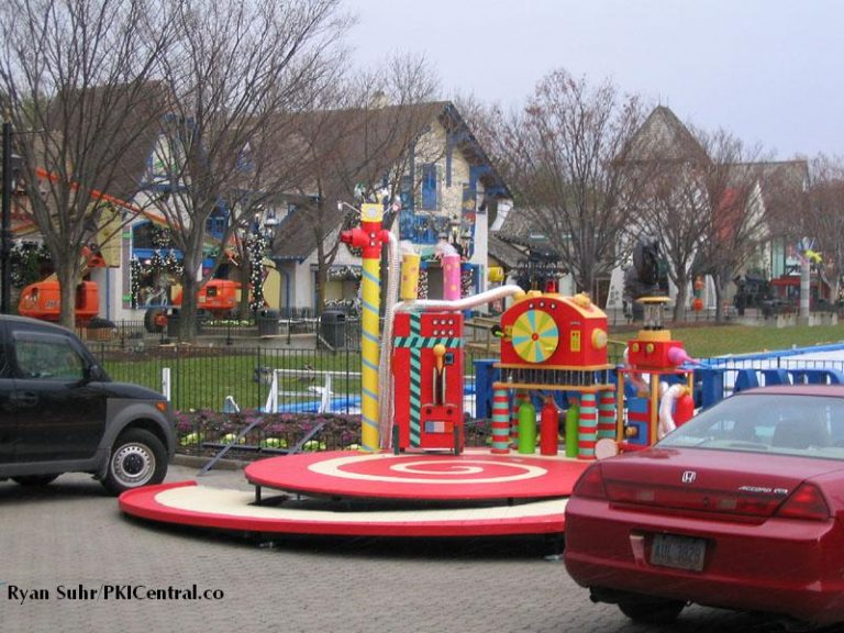 Tree lighting platform